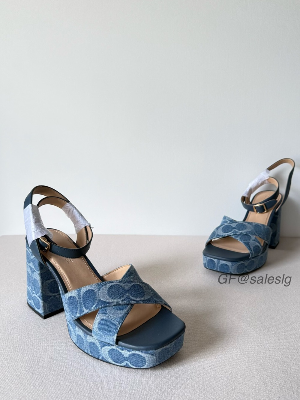 NWT Coach Chunky Block Heel Sandals In Signature Denim Blue CDF88 Size 8